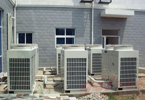 恒溫恒濕空調(diào)室內(nèi)外機安裝